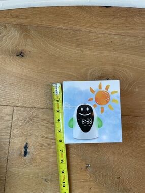 Kids okay to wake clock